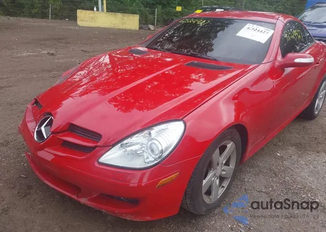 2008 Mercedes-Benz Slk из США, поврежденный, VIN WDBWK54FX8F174701